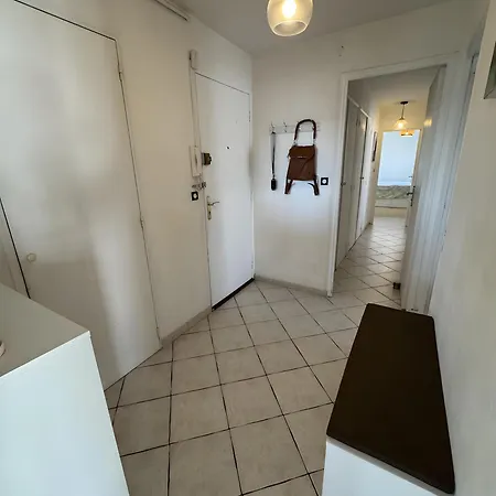 Les Floralies Apartamento